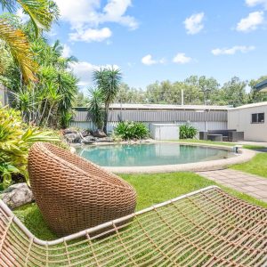 26 Maple Street, Holloways Beach, QLD 4878 AUS