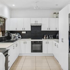 74 Bathurst Drive, Bentley Park, QLD 4869 AUS