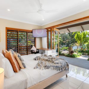 13 Lagoon Drive, Trinity Beach, QLD 4879 AUS