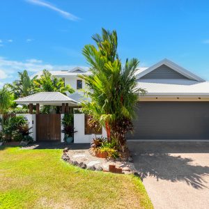 13 Lagoon Drive, Trinity Beach, QLD 4879 AUS