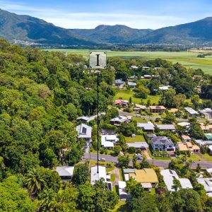 2/4 Primo Street, Freshwater, QLD 4870 AUS