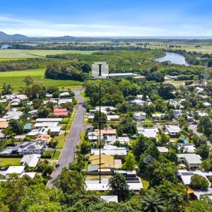 2/4 Primo Street, Freshwater, QLD 4870 AUS