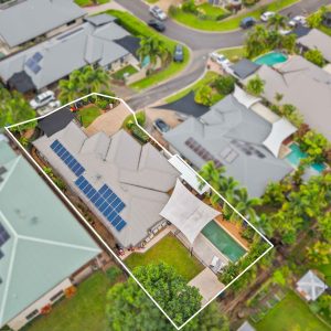 28 Regent Avenue, Redlynch, QLD 4870 AUS