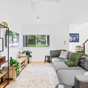 6/74-78 Old Smithfield Road, Freshwater, QLD 4870 AUS