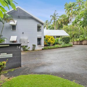 6/74-78 Old Smithfield Road, Freshwater, QLD 4870 AUS