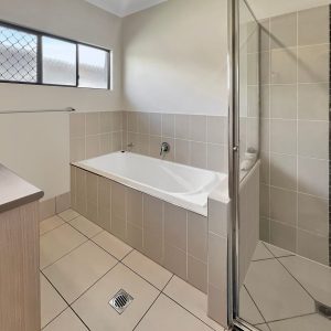 4 Doritis Close, Edmonton, QLD 4869 AUS