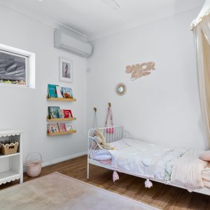 1 Chapel Close, Brinsmead, QLD 4870 AUS