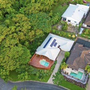 1 Chapel Close, Brinsmead, QLD 4870 AUS