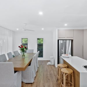 1 Chapel Close, Brinsmead, QLD 4870 AUS