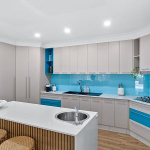 1 Chapel Close, Brinsmead, QLD 4870 AUS