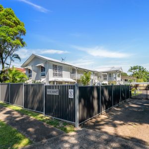 3/10-12 Joan Street, Bungalow, QLD 4870 AUS
