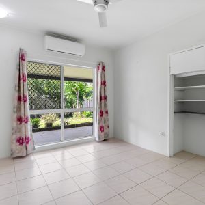 48 Endeavour Road, Clifton Beach, QLD 4879 AUS