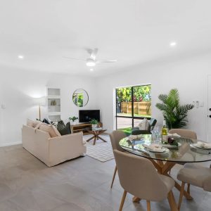 2/4 Primo Street, Freshwater, QLD 4870 AUS
