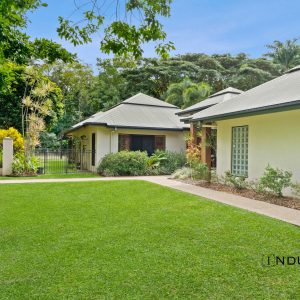 10 Red Peak Boulevard, Caravonica, QLD 4878 AUS