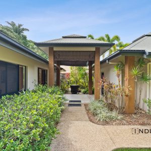 10 Red Peak Boulevard, Caravonica, QLD 4878 AUS