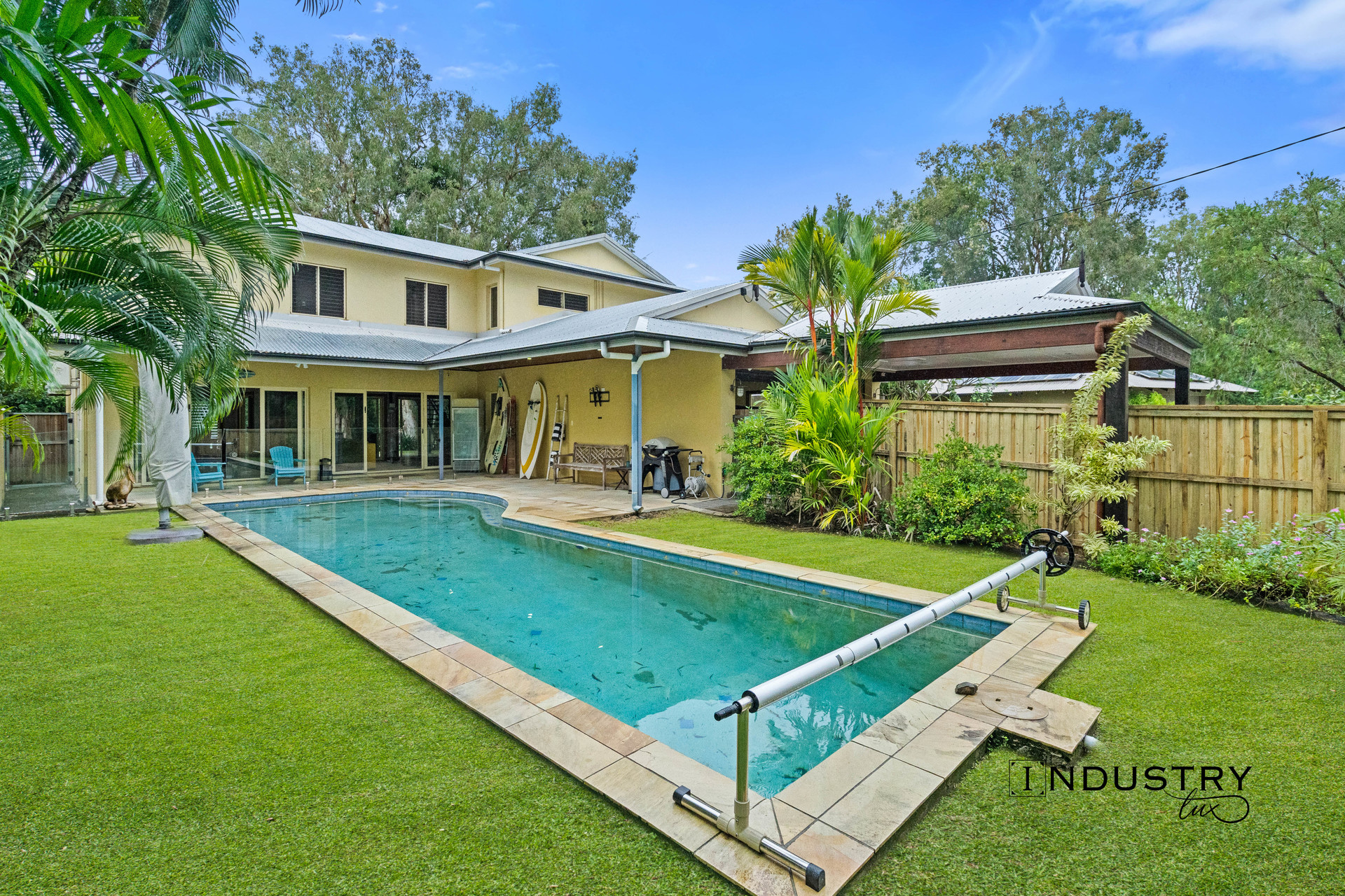 1 Magnolia Street, Holloways Beach - Image 1
