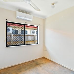4 Burleigh Close, Kewarra Beach, QLD 4879 AUS