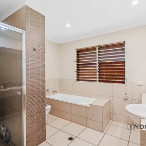 18 Orana Street, Caravonica, QLD 4878 AUS