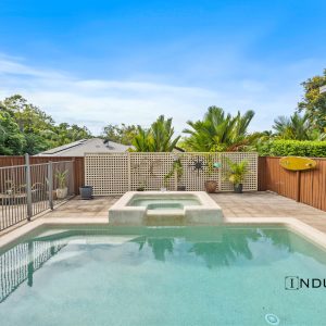 18 Orana Street, Caravonica, QLD 4878 AUS