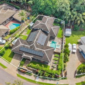 18 Orana Street, Caravonica, QLD 4878 AUS