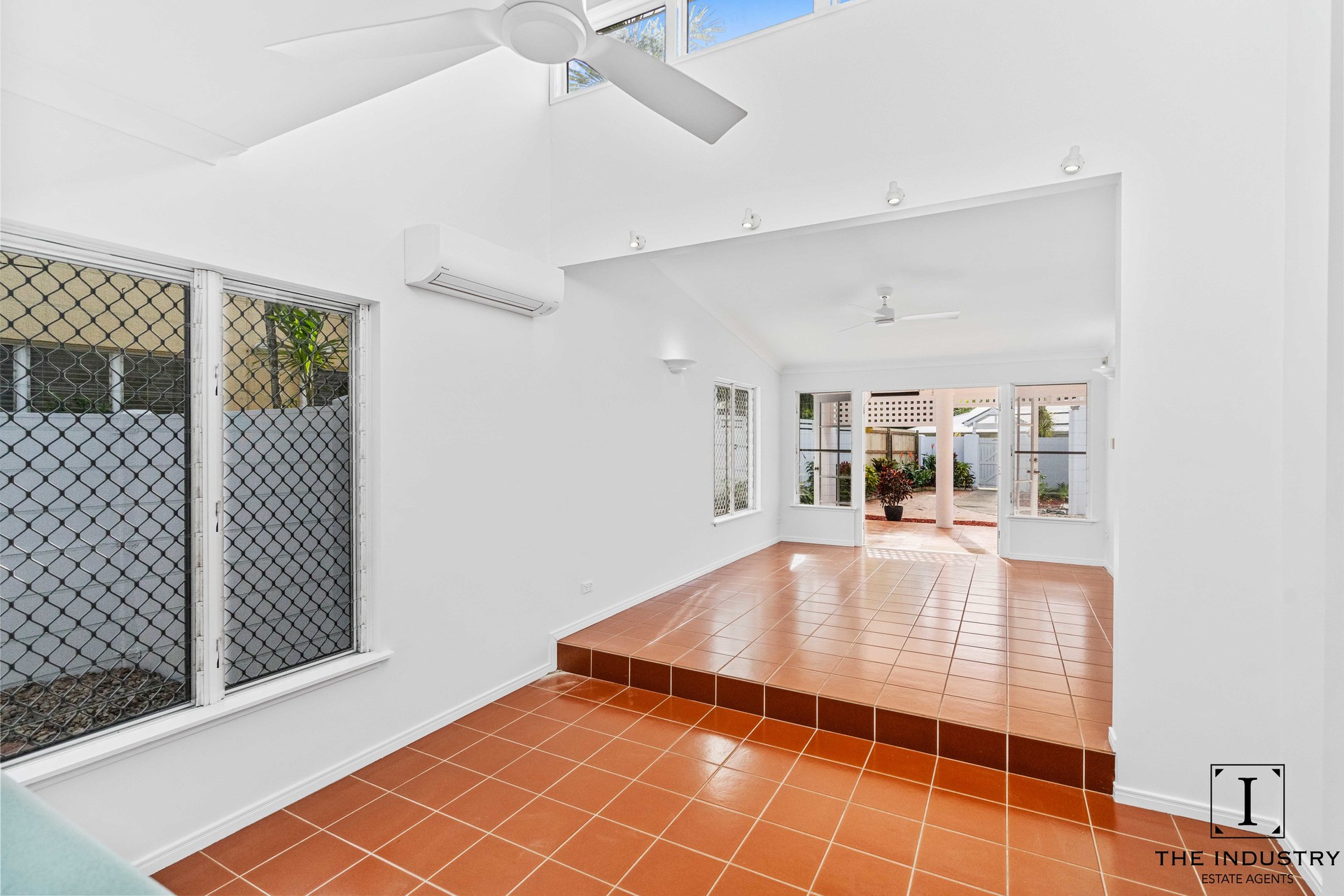 19 MacAlister Place, Smithfield - Thumbnail 3