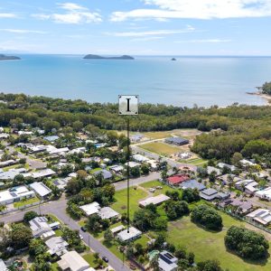10 Mahab Street, Kewarra Beach, QLD 4879 AUS