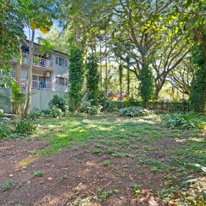 174 Hoare Street, Manoora, QLD 4870 AUS