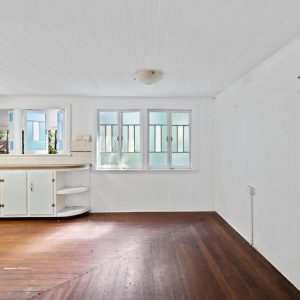 174 Hoare Street, Manoora, QLD 4870 AUS