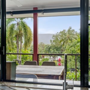 7-9 Saidor Close, Trinity Beach, QLD 4879 AUS