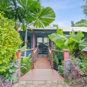 7-9 Saidor Close, Trinity Beach, QLD 4879 AUS