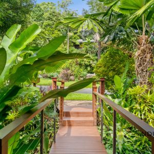 7-9 Saidor Close, Trinity Beach, QLD 4879 AUS