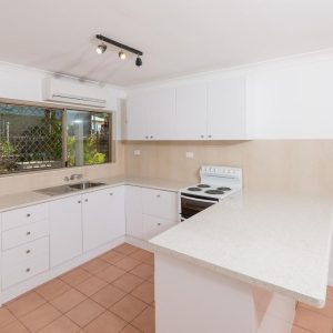 3/39 Arlington Esplanade, Clifton Beach, QLD 4879 AUS
