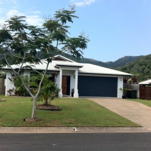 14 Bromell Close, Redlynch, QLD 4870 AUS