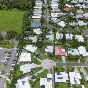 10 Whale Close, Kewarra Beach, QLD 4879 AUS