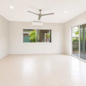 10 Whale Close, Kewarra Beach, QLD 4879 AUS