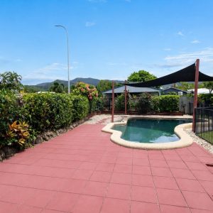 10 Whale Close, Kewarra Beach, QLD 4879 AUS