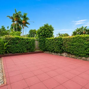 10 Whale Close, Kewarra Beach, QLD 4879 AUS