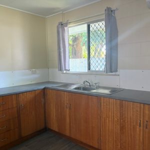 1/2-4 Bosanko Street, Manunda, QLD 4870 AUS