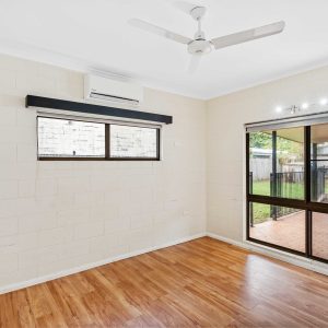 4 Eagle Close, Yorkeys Knob, QLD 4878 AUS
