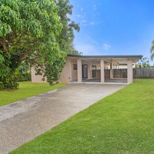 4 Eagle Close, Yorkeys Knob, QLD 4878 AUS