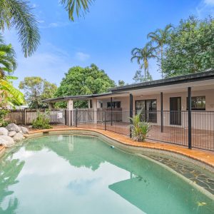 4 Eagle Close, Yorkeys Knob, QLD 4878 AUS