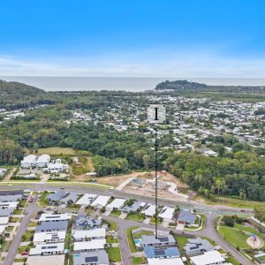 20 Wattledale Bend, Trinity Beach, QLD 4879 AUS