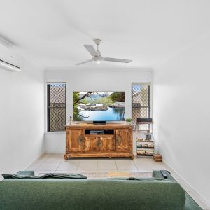 60 Whereat Road, Bentley Park, QLD 4869 AUS