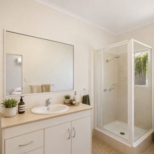 8/20 Springfield Crescent, Manoora, QLD 4870 AUS