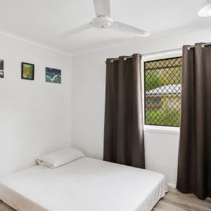 19 Marchant Street, Manoora, QLD 4870 AUS