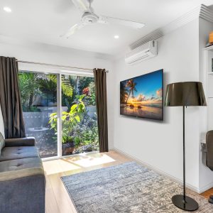 51 Crowsnest Terrace, Trinity Beach, QLD 4879 AUS