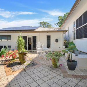 51 Crowsnest Terrace, Trinity Beach, QLD 4879 AUS