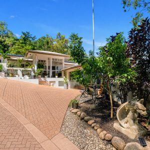 51 Crowsnest Terrace, Trinity Beach, QLD 4879 AUS