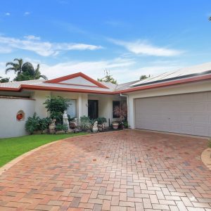 20 Leonard Street, Kewarra Beach, QLD 4879 AUS