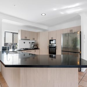 20 Leonard Street, Kewarra Beach, QLD 4879 AUS